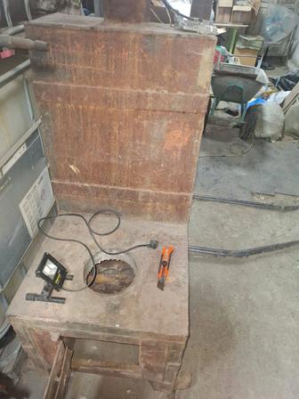 Котел отопления (сапог/памятник) б.у. до 300квм