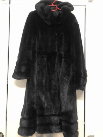 Продам норковую шубу