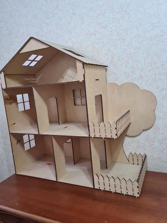 Домик деревянный для куклы