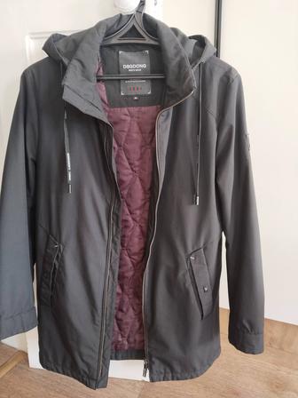 Продам куртку демисезонную