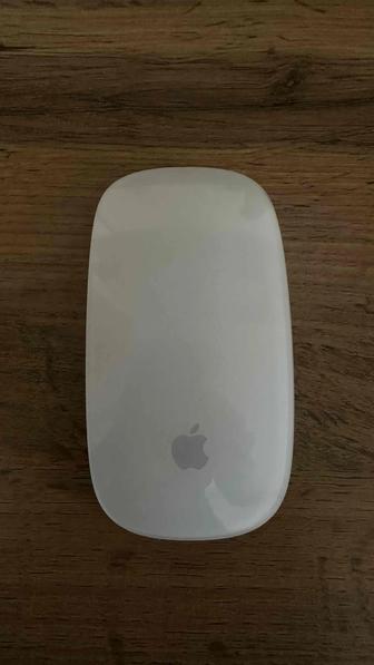 Продаю мышку для макбука