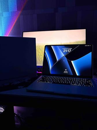 MacBook Air M4 Sky Blue
