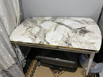 Кухонный стол стулья