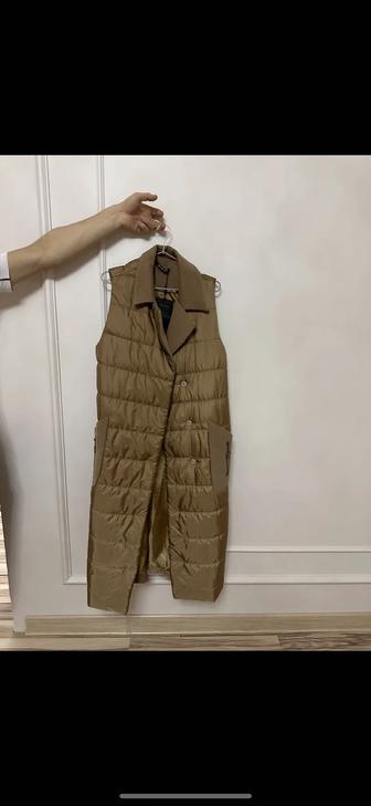 Продам безрукавку зимнюю