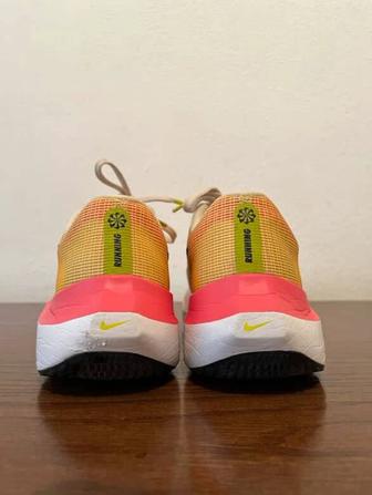 Кроссовки Nike ZOOM FLY 5