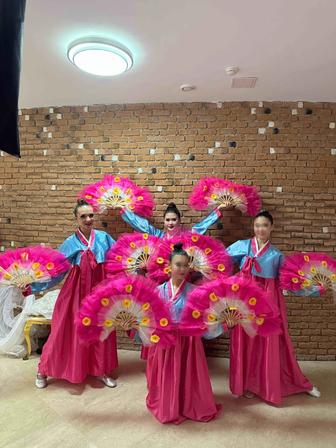 Продам танцевальные костюмы