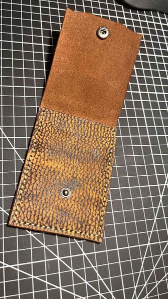 Кошелек из натуральной кожи