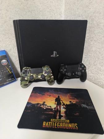 PlayStation 4 PRO 1TB 15 игр 2 геймпада