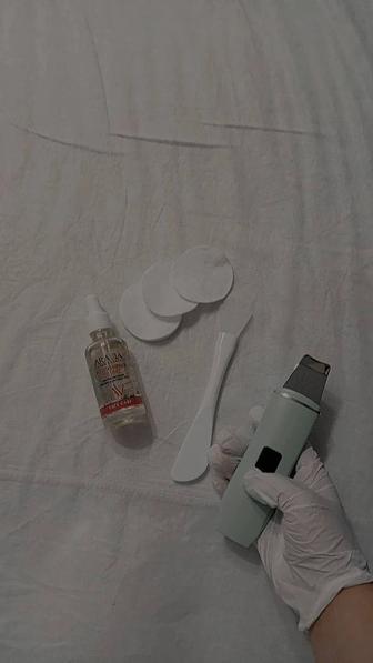 Аппаратная деликатная чистка лица