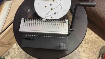 Продам переплетную машину SD-1201
