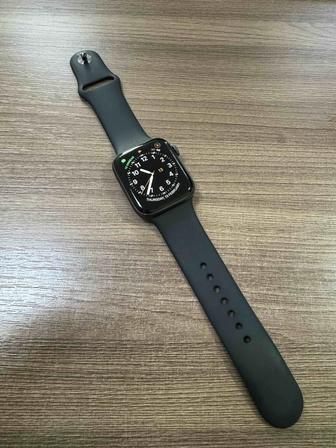 Apple watch 5