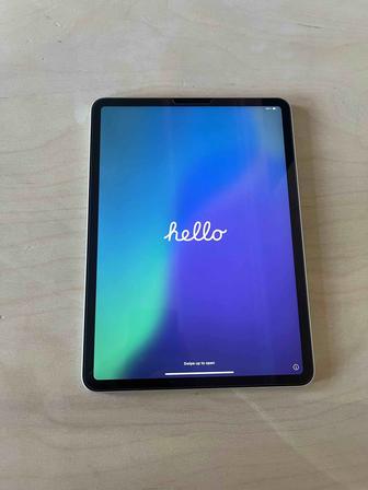 iPad Pro 11 (2022) M2 256 ГБ Wi-Fi Space Grey