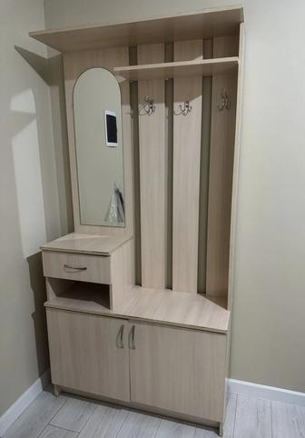 Шкаф в прихожую