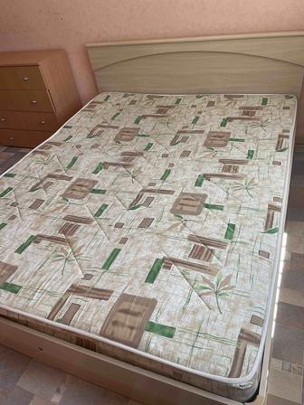 Продам кровать