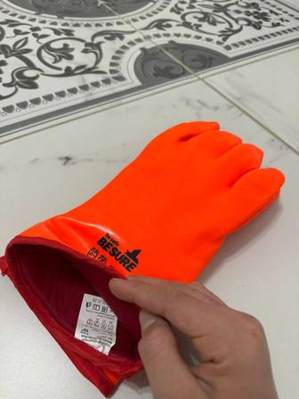 Резиновый зимний рукавица