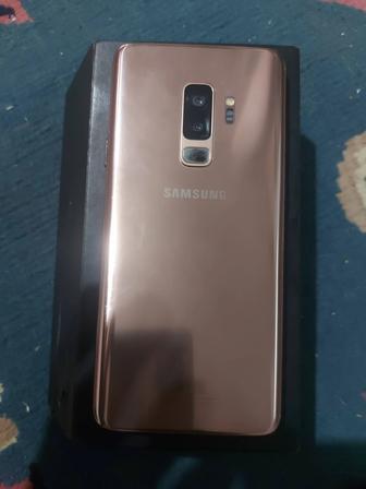 Самсунг S 9 плюс 256 гигабайт