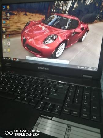Продам отличный ноутбук Emachines