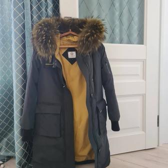 Продам женский пуховик