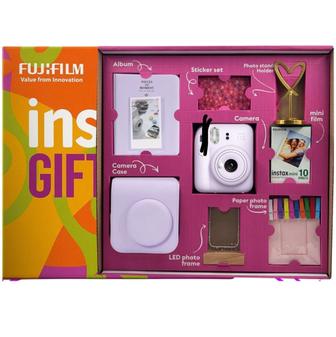 Instax фотоаппарат