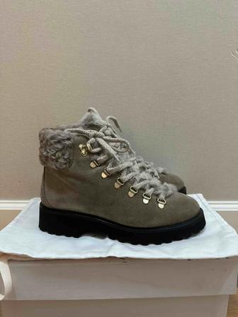 Продам итальянские ботинки