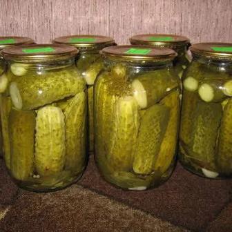 Соленные огурцы