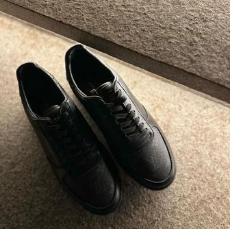 Louis Vuitton Leather Sneaker