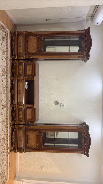 Горка стенка в зал Пр-во Малайзия б.у.