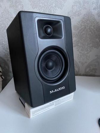 Колонки (мониторы) M-Audio BX3