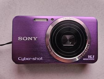 Цифровой фотоаппарат Sony Cuber-shot