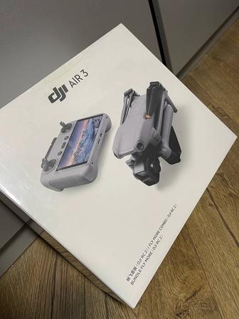 DJI AIR 3 COMBO RC Дрон Квадрокоптер DJI AIR 3 COMBO RC Пульт с экраном