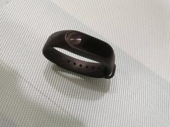 Часы Mi Band 2