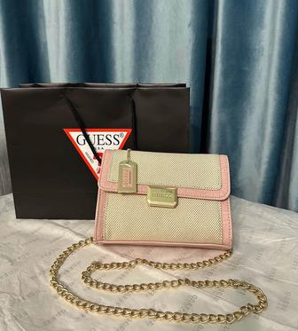 Продам новую оригинальную сумку Guess