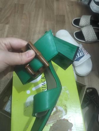 Босоножки