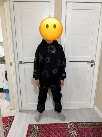 Продам костюм