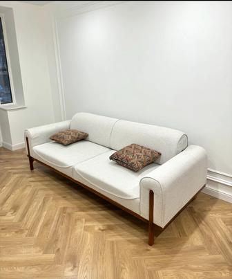 Диван стильный