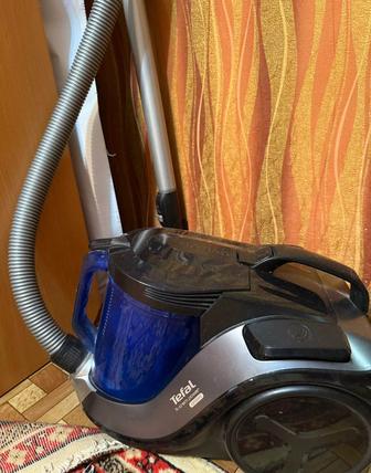 Продам пылесос Tefal