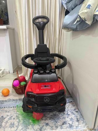 Машина детская