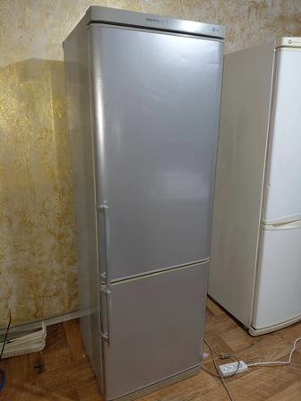 Холодилник и стиралный машина доставка бар