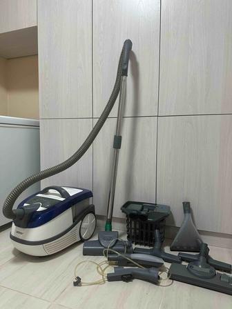 Пылесос Zelmer Aquawelt 1600 с аквафильтром и турбощеткой