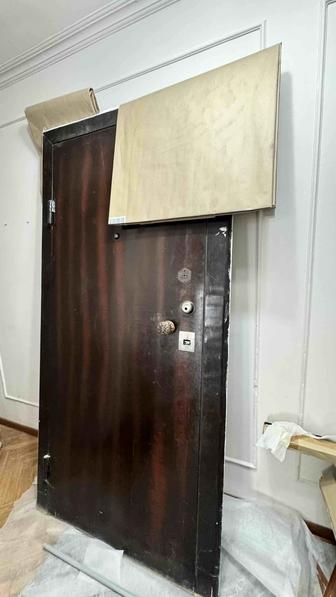 Продам дверь входную