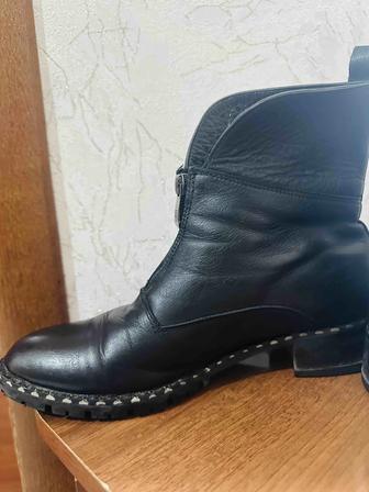 Полусапожки женские