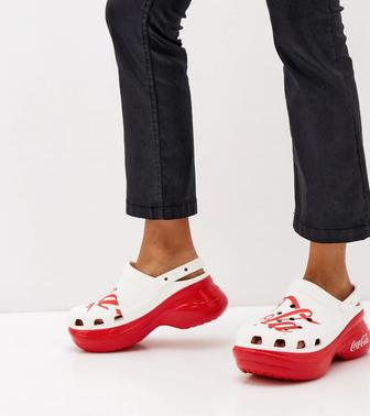 Оригинальные Crocs с надписью Coca-Cola
