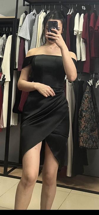Платья черные новый