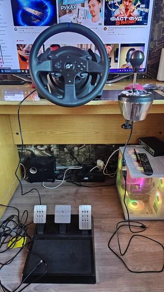 Thrustmaster T300 RS GT Edition и Thrustmaster TH8A Shifter Игровой руль и