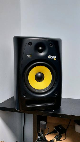 Продам пару студийных мониторов KRK Rokit 6 RPG2