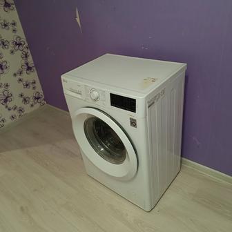 Продам стиральную машинку