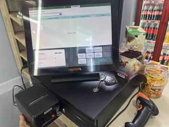 Стелажи для продуктов и рекламный щит