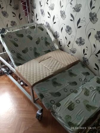 Продам кровать
