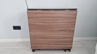 Продам стол книжку