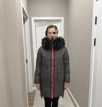 Продаю пуховик зимний